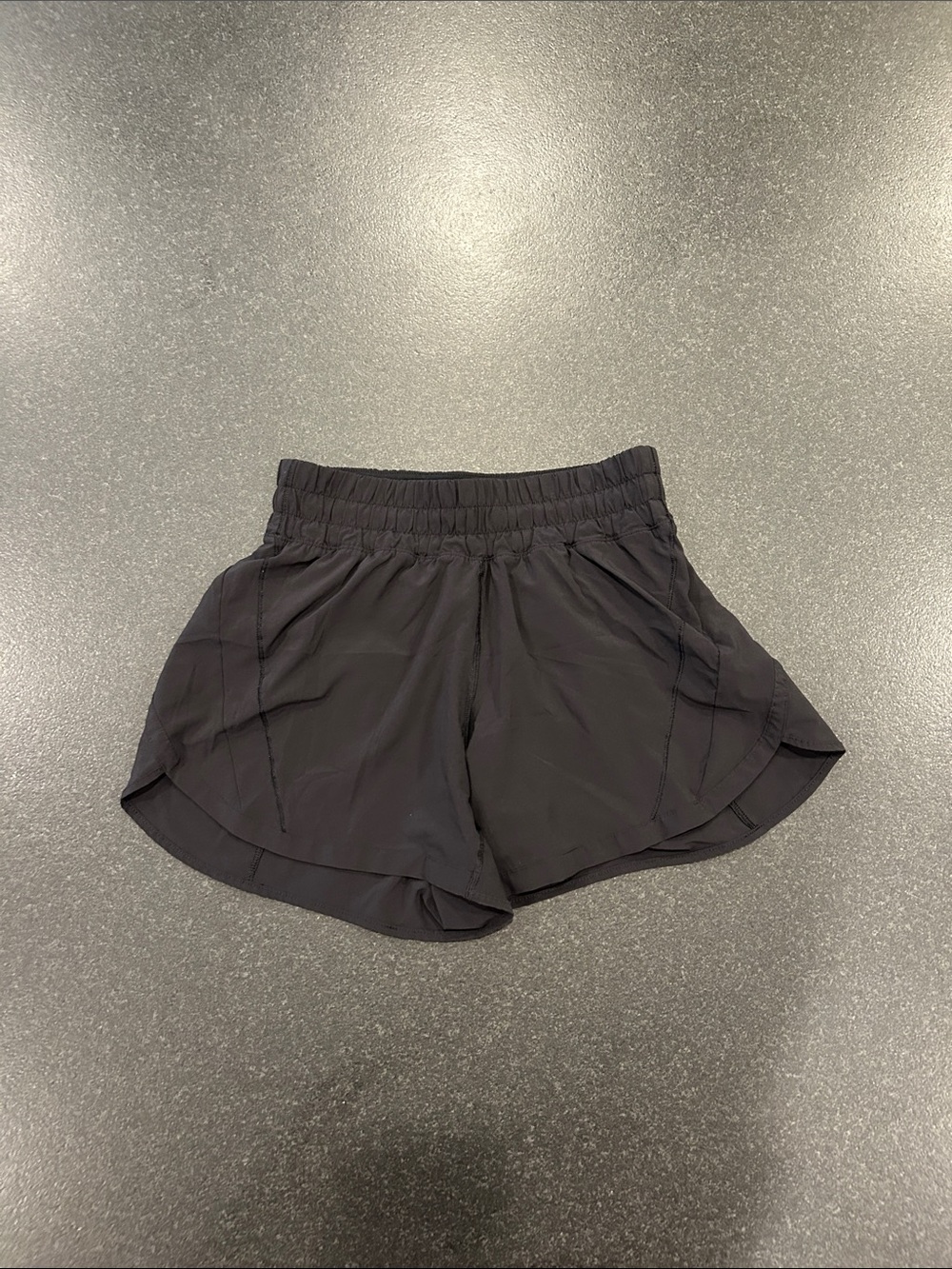 Lululemon Hotty Hot High Rise Lined Shorts 4” Black Size 8